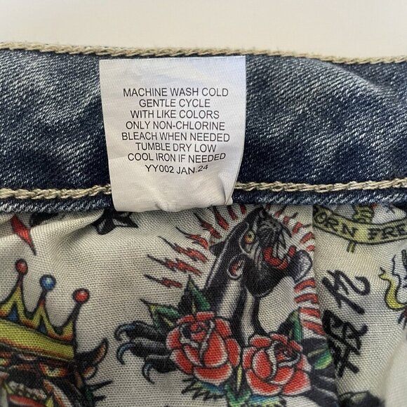 Ed Hardy Women’s Heart Eagle Embroidered Denim Cut Off Shorts Jorts Size 26 - Picture 8 of 16